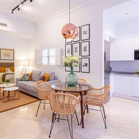 סביליה Mumu Luxury Suite Lirio מראה חיצוני תמונה