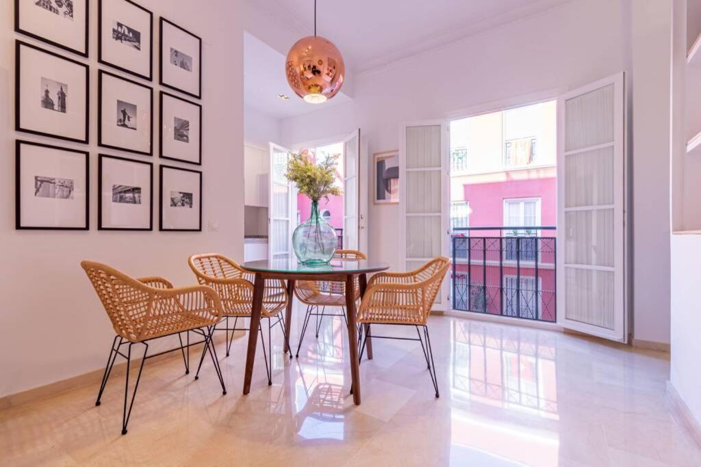 סביליה Mumu Luxury Suite Lirio מראה חיצוני תמונה