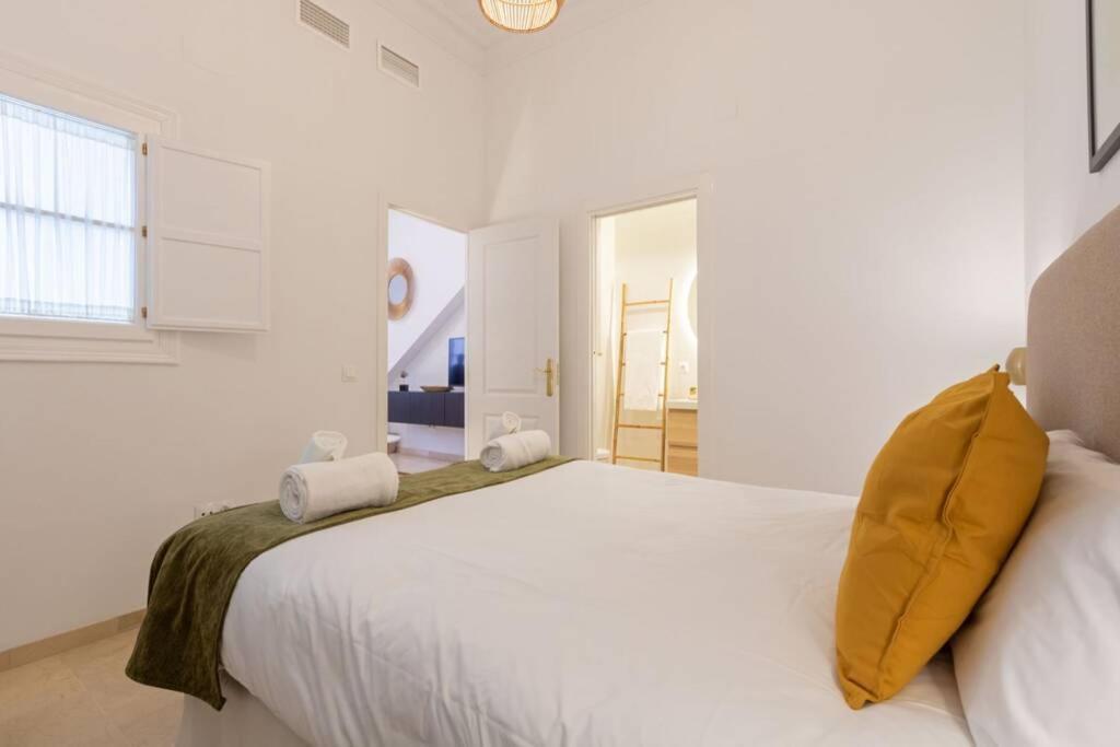 סביליה Mumu Luxury Suite Lirio מראה חיצוני תמונה