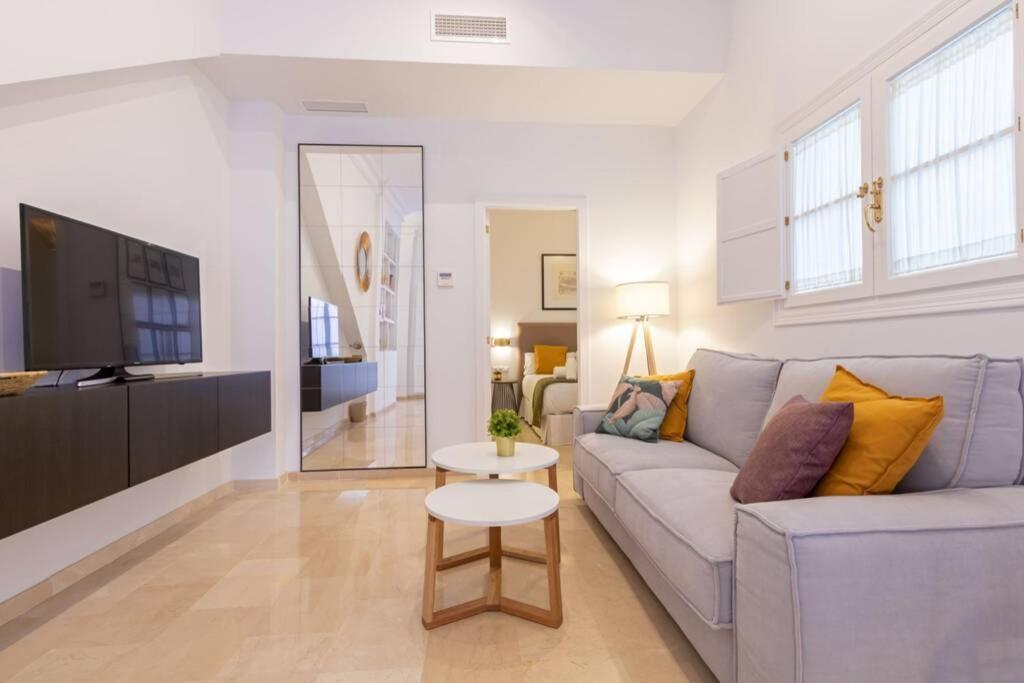 סביליה Mumu Luxury Suite Lirio מראה חיצוני תמונה