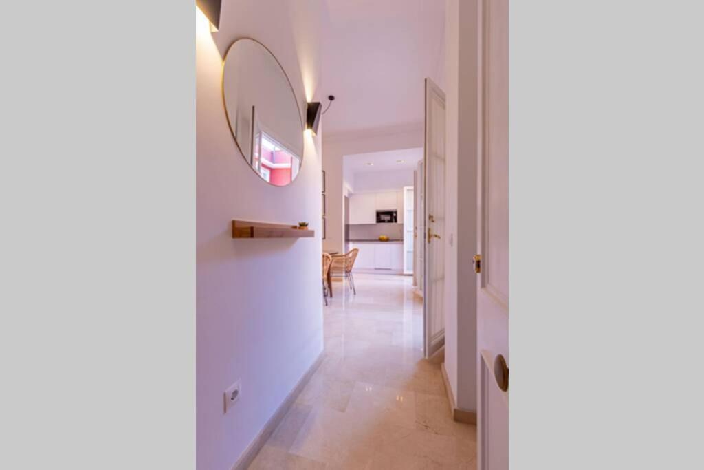 סביליה Mumu Luxury Suite Lirio מראה חיצוני תמונה