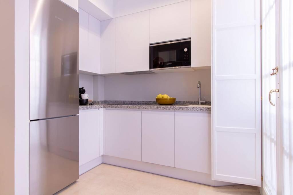 סביליה Mumu Luxury Suite Lirio מראה חיצוני תמונה